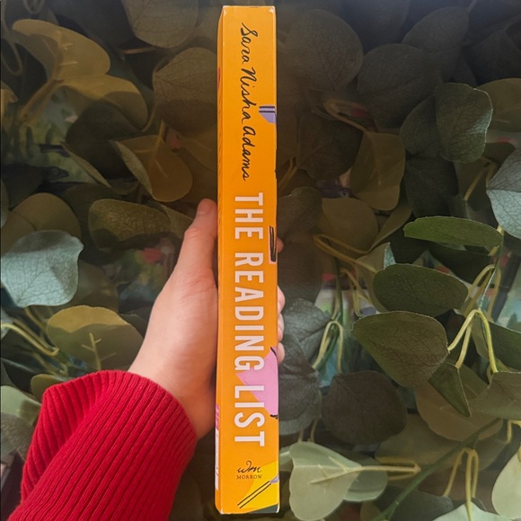 The Reading List by Sara Adams - Picture 3 of 5